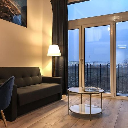 Airport Apartment Βρότσλαβ Εξωτερικό φωτογραφία